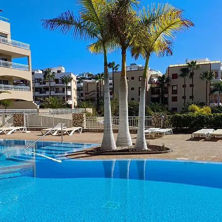 Sanremo Mar Holidays Апартаменты *