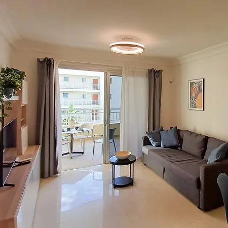 Апартаменты Sanremo Mar Holidays